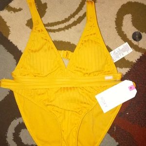 Roxy 2 piece